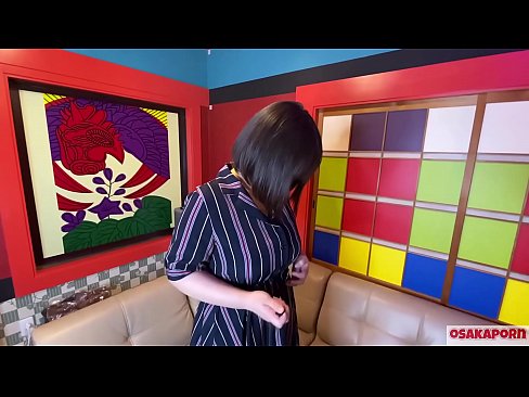 ❤️ Cuteja japoneze me cica të mëdha masturbon me lodra seksi dhe përjeton orgazëm. Ajo flet në një intervistë për përvojën e saj të ndyrë. Cicat e mëdha dhe pidhi me qime rënkojnë fort. Osakaporn Video porno në sq.rexporn-com.ru ❌️